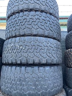 Vendo 305/55/R20 las 4 llantas Bfgoodrich por $200
