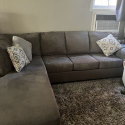 Ashley 2-piece Sectional Couch 