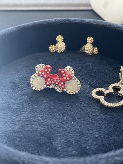 Minnie Mouse Earrings