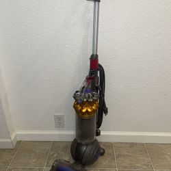 Dyson Small Ball Vacuum Cleaner PB7-US-HMA088A~ Pre Owned ~ Working Condition
