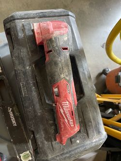 Milwaukee multi tool
