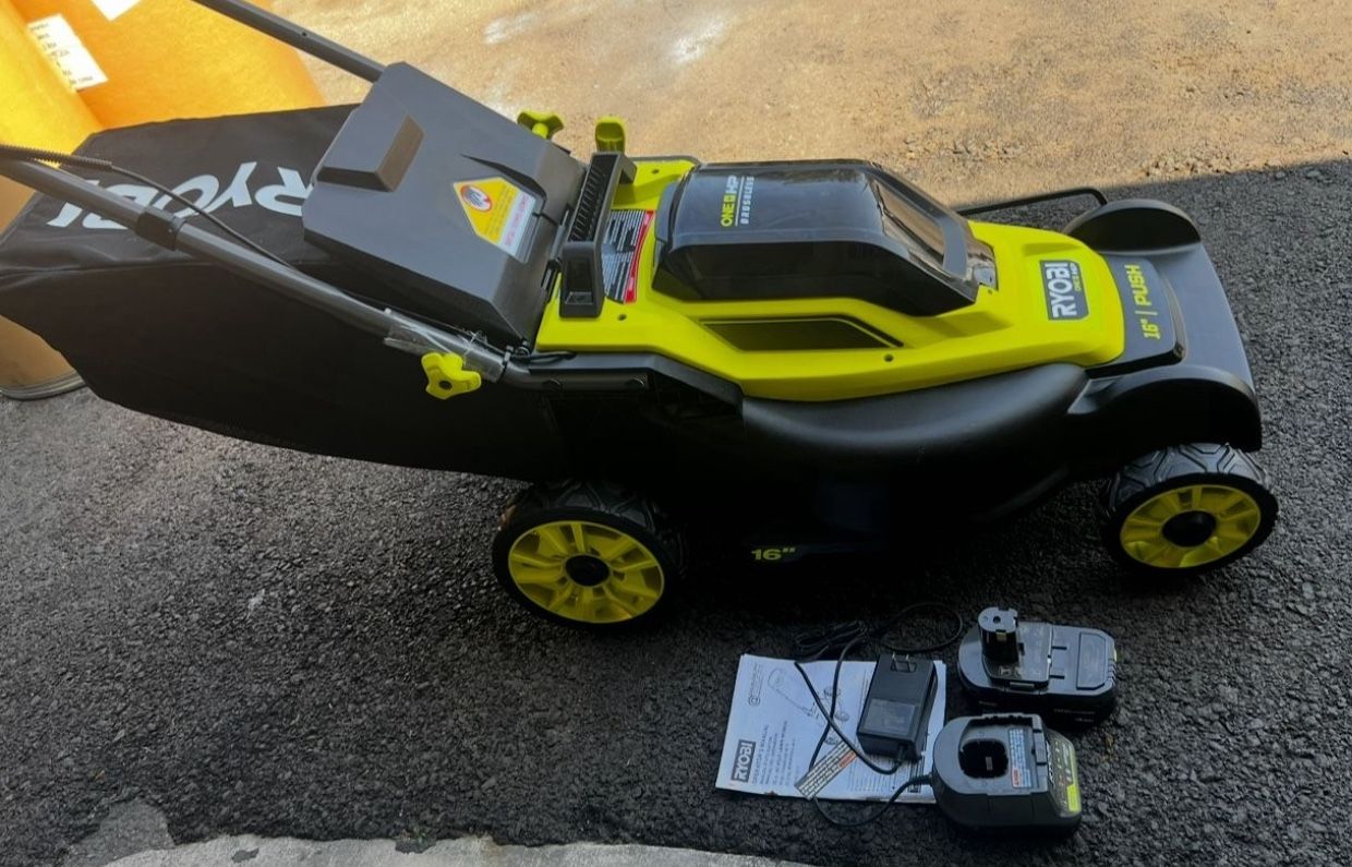 RYOBI LAWN MOWER 16” ONE+ HP 18V Brushless Cordless Battery with (1) 4.0 Ah Battery and (1) Charger