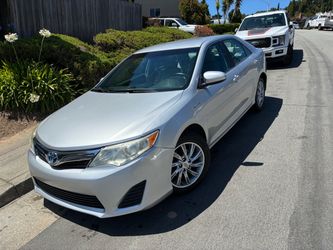 2013 Toyota Camry Hybrid