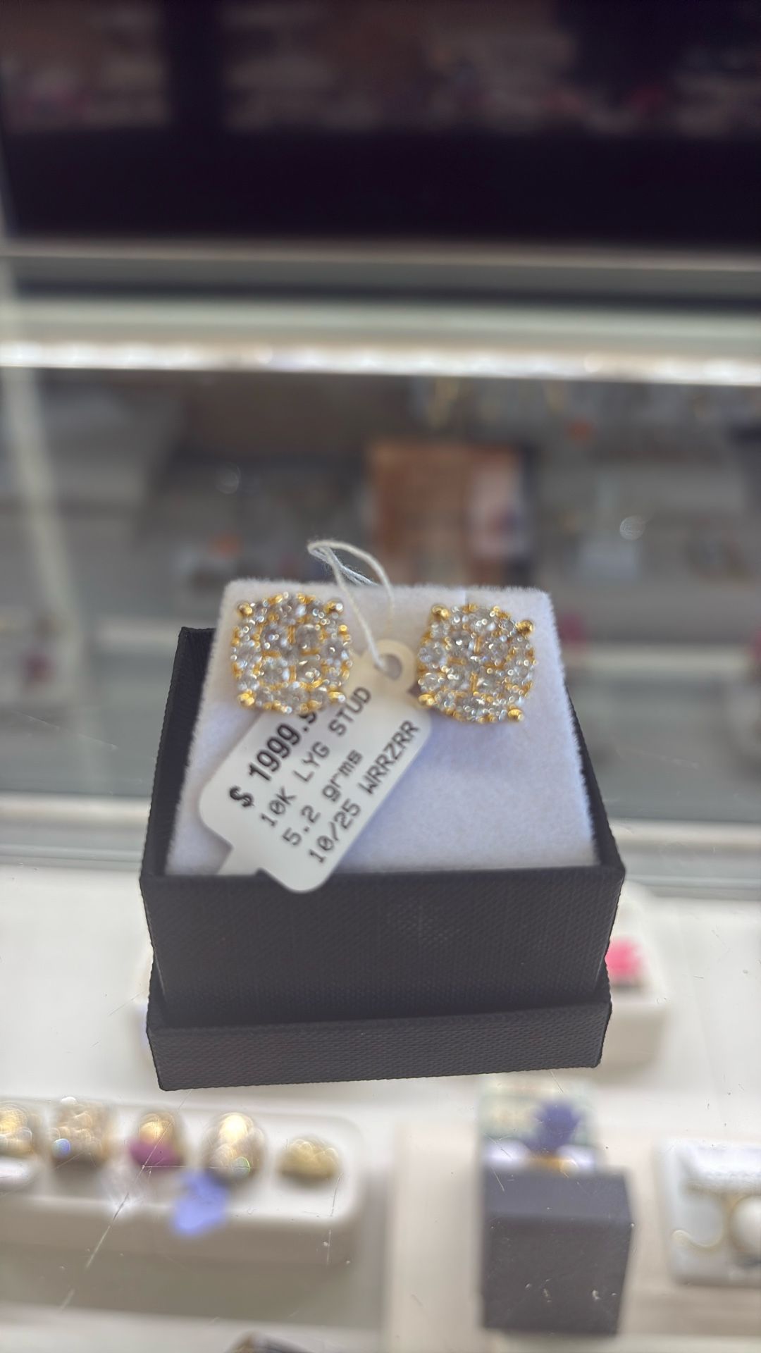 Diamond Earrings 10kt 5.2 Grms 