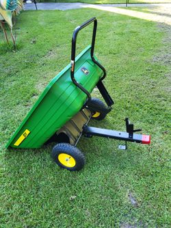 John Deere 8-cu ft Plastic Dump Cart
NEW