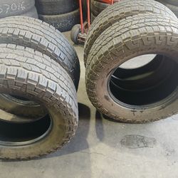 35x12.50R20 Cooper Discoverer At3 Tires (4)