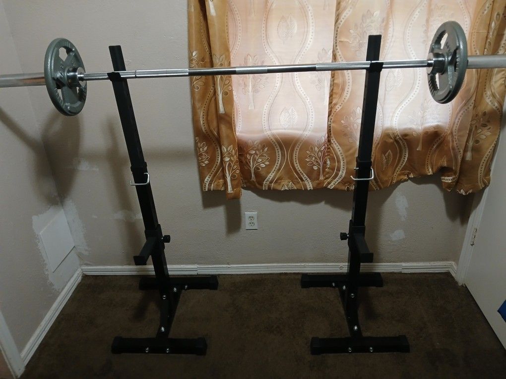 7 ft. 2in. Straight Bar With Plates