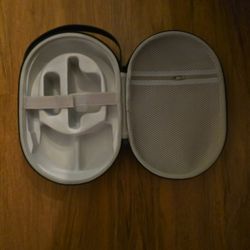 TECH/ ANYTHING  CASE