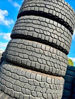 275 70 18 Cooper Tires Con 80% de Vida Las 4