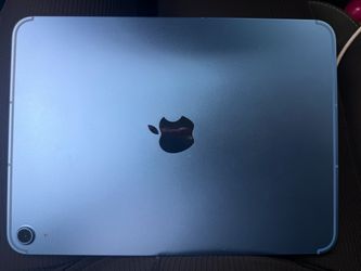 Blue iPad 10th gen cellular + WiFi