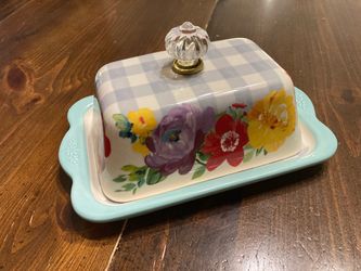 The Pioneer Woman Ceramic Butter Dish