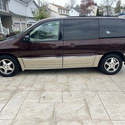2000 Ford Windstar