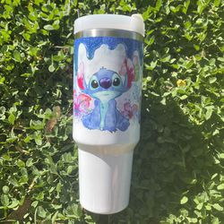 Disney Stitch 40 oz Double-wall vacuum insulation Tumbler with