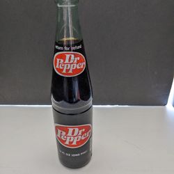 Vintage 16 Fl.oz (One Pint) Dr. Pepper Glass Bottle Sealed