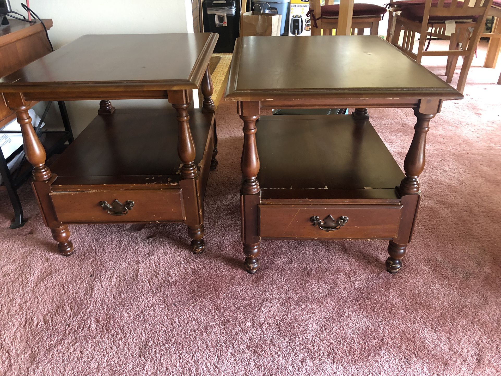 Antique Coffee Tables 