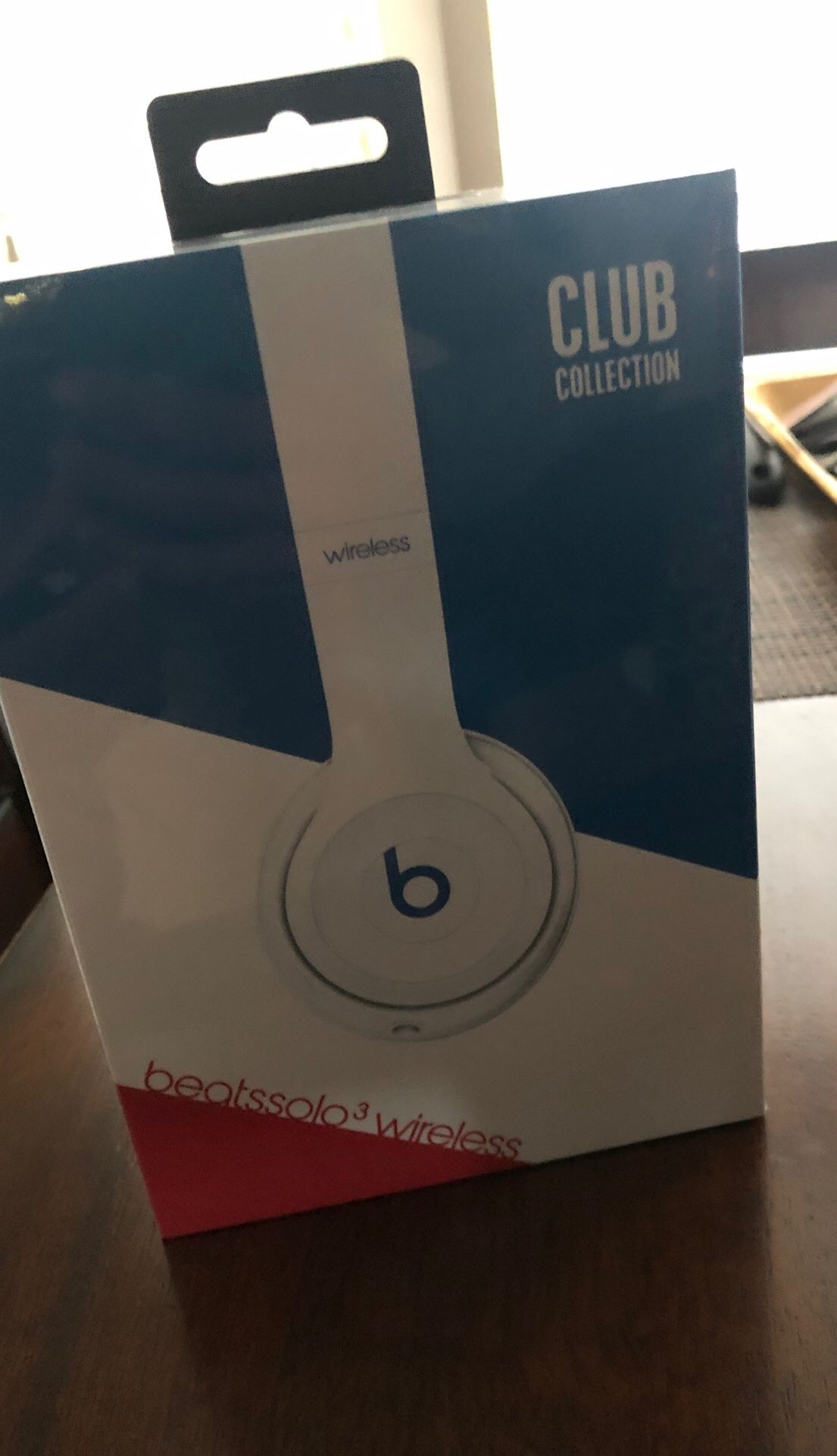 BRAND NEW!!!!! Beats solo 3 wireless!