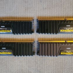 64GB (16x4) 2133MHz Corsair Vengeance LPX 