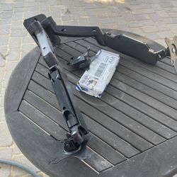 Dual Monitor Arm