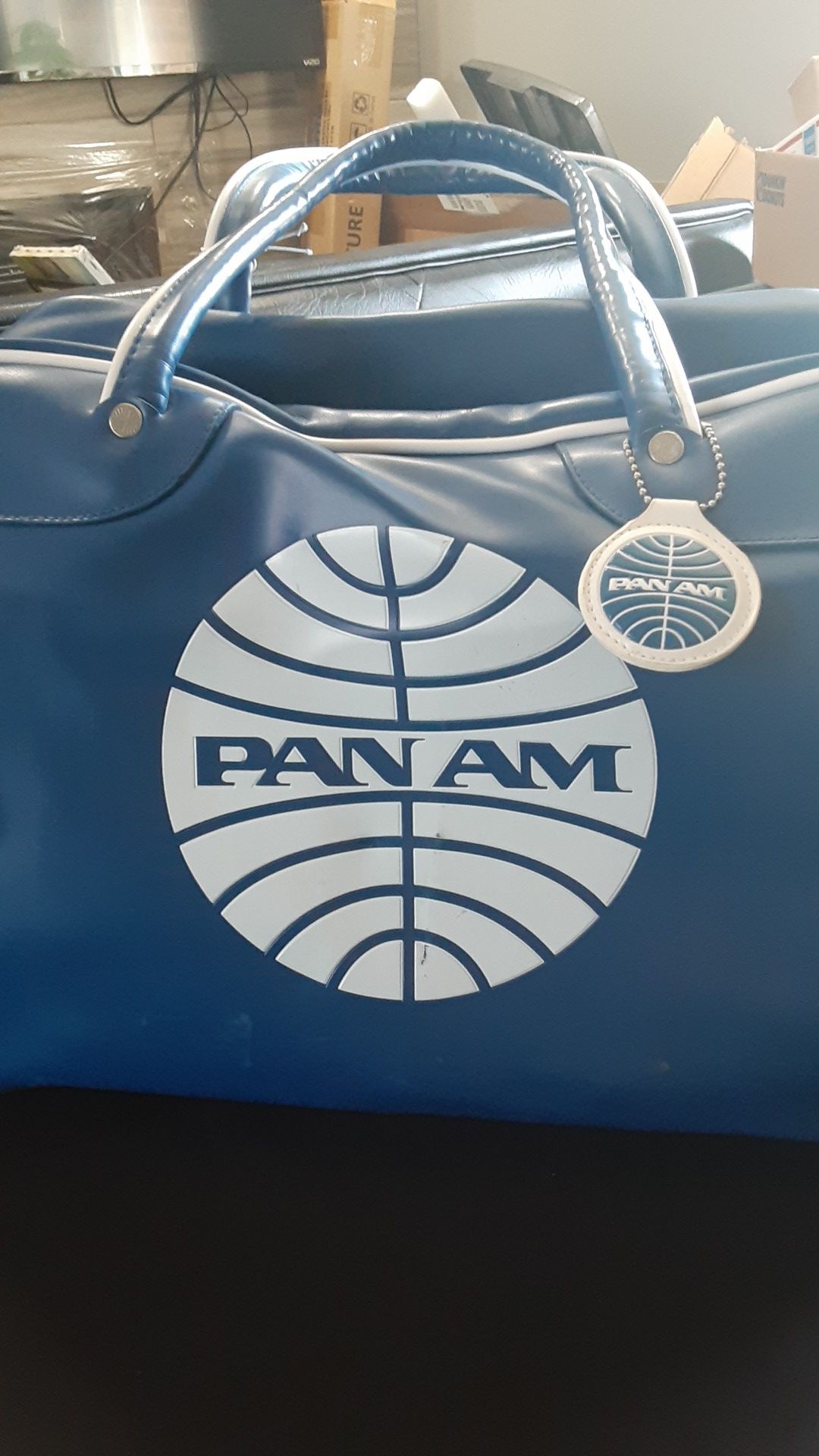PAN AM BLUE LEATHER VINTAGE TRAVEL BAG