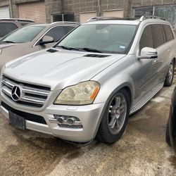 2011 MERCEDES BENZ GL 450, 3rd Row Seats 