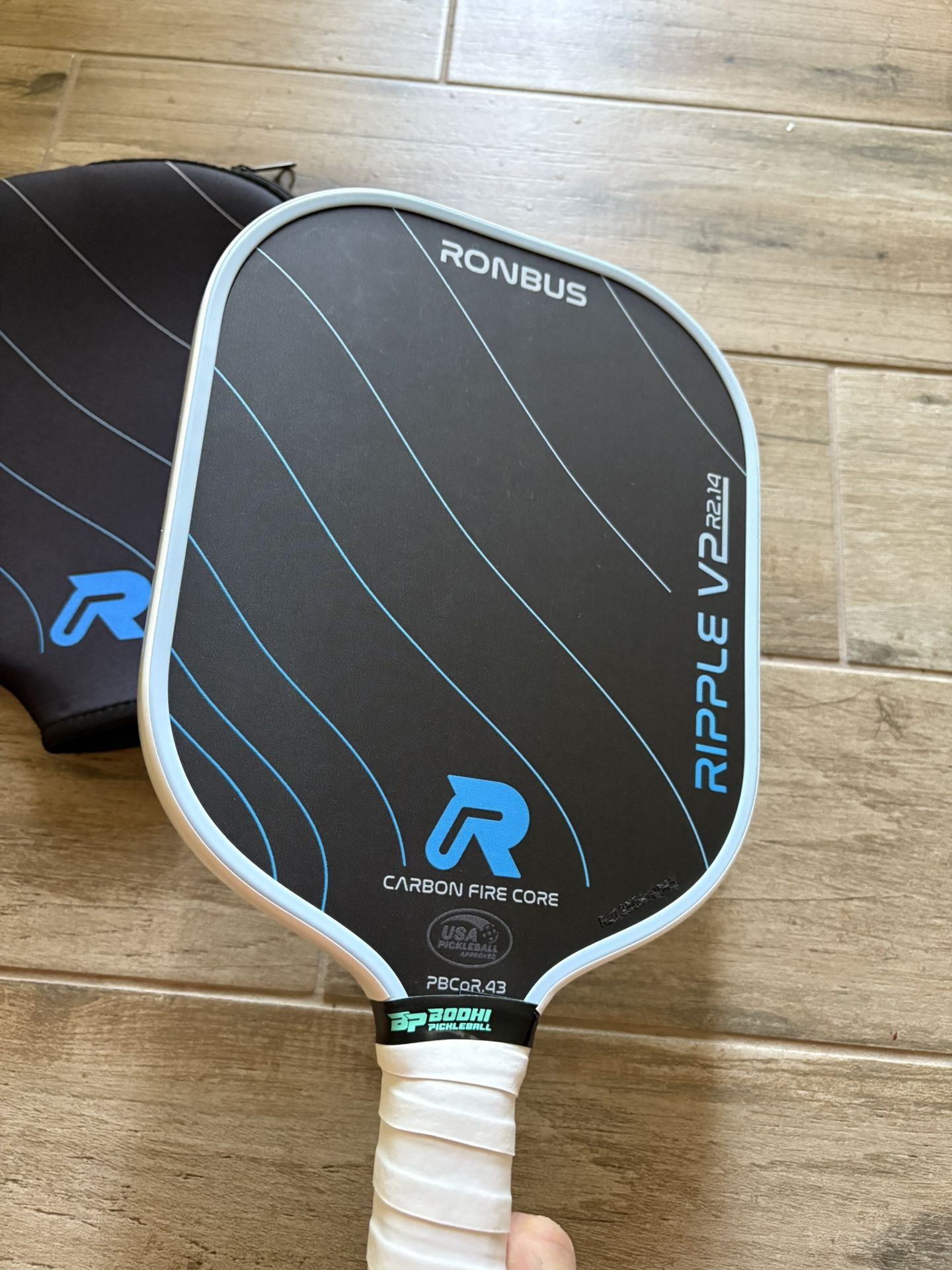 Ronbus Ripple V2 R2.14 Pickleball Paddle