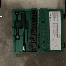 Greenlee knockout set