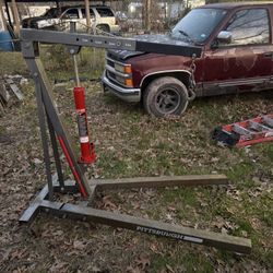 1 Ton Engine Hoist. Brand New Jack 