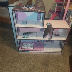 LOL Surprise OMG House