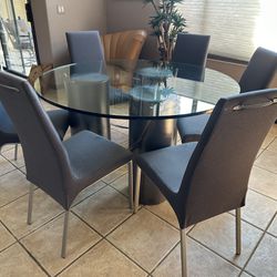 🌵 MOVING. NEED GONE🌵 Contemporary Glass Dining Table, 6 Chairs