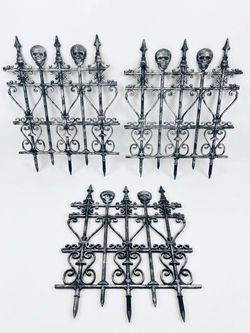 Halloween plastic fence panel tall decoration