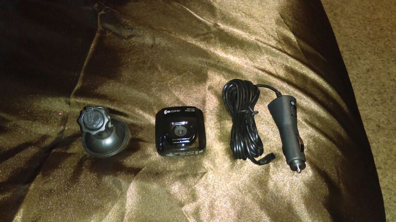 GiiNii gd-250 full HD dash camera