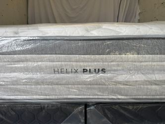 Helix Plus King Mattress - LIKE NEW! Delivery Available