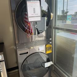 Lg Stackable Electric Washer And Dryer 