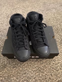 Black Vans Size 10