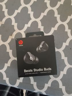 Beats Studio Buds