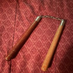 Wooden/steel Nunchucks