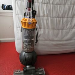 Dyson DC 40 Vac