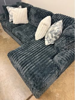 Ashley Furniture Midnight Madness Gunmetal 2pc Sectional