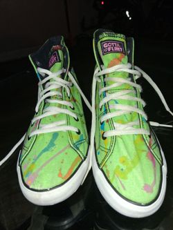 Vans Women's Size 9 High Top sneakers