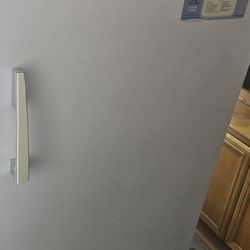 Whirlpool Upright Freezer