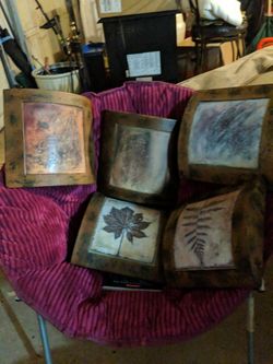 Hanging Wall Decor/Art Work 