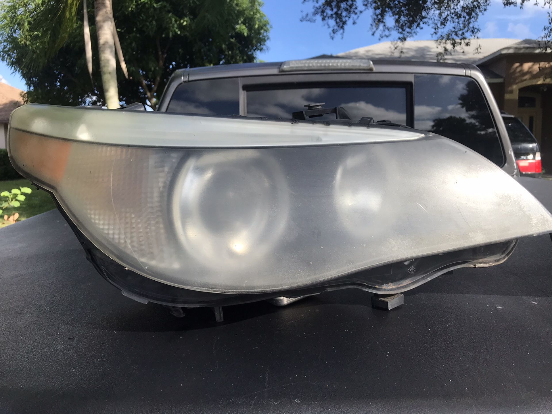 2007 BMW 530I Headlights