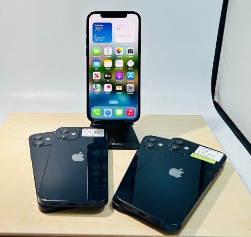 Apple iPhone 12 64GB UNLOCKED ON SALE $249 each
