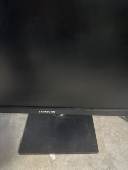 Samsung 27” Monitor (S27E450D) – Works Great