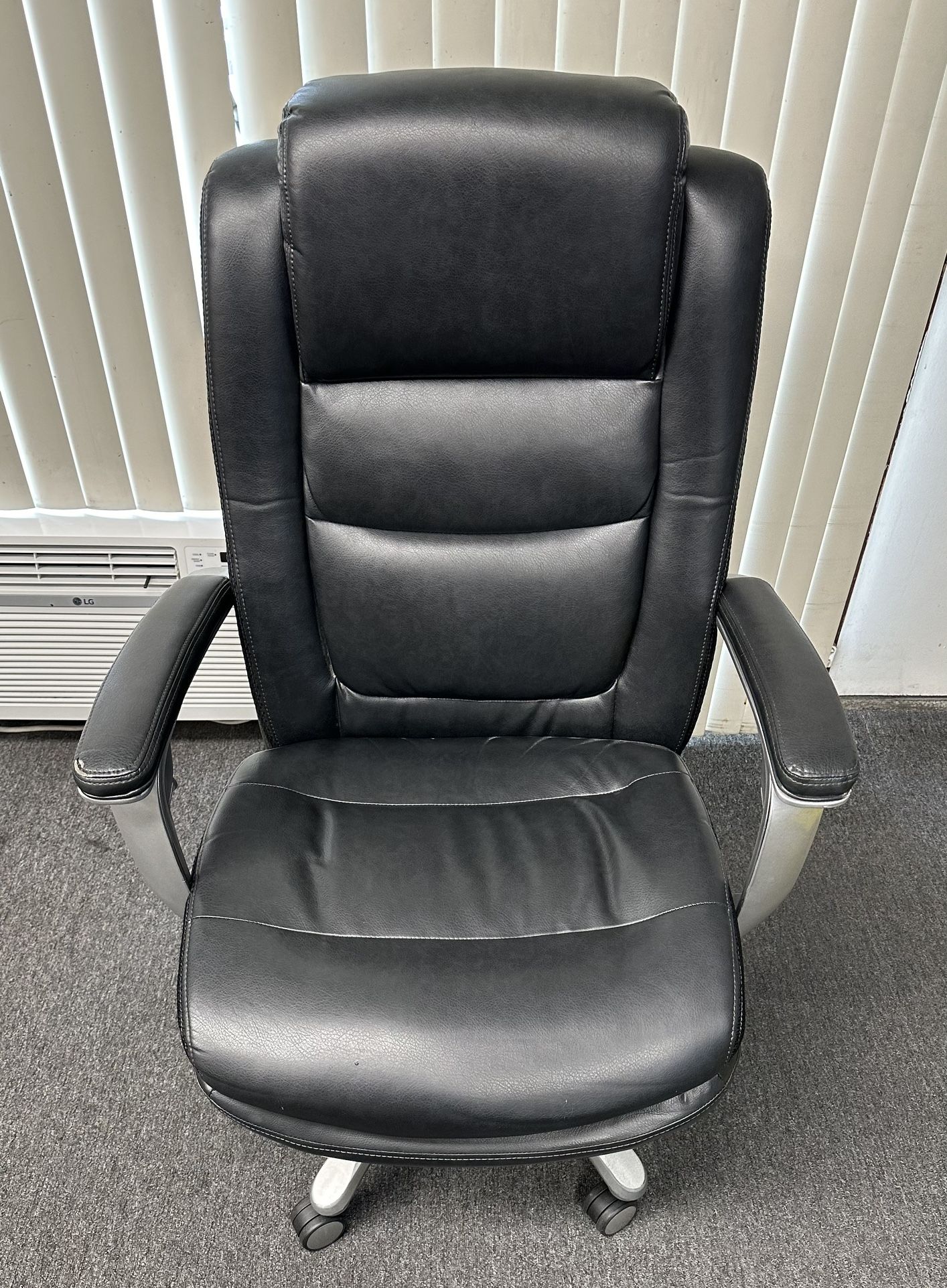 CHAIR EXECUTIVE OFFICE BEAUTYREST