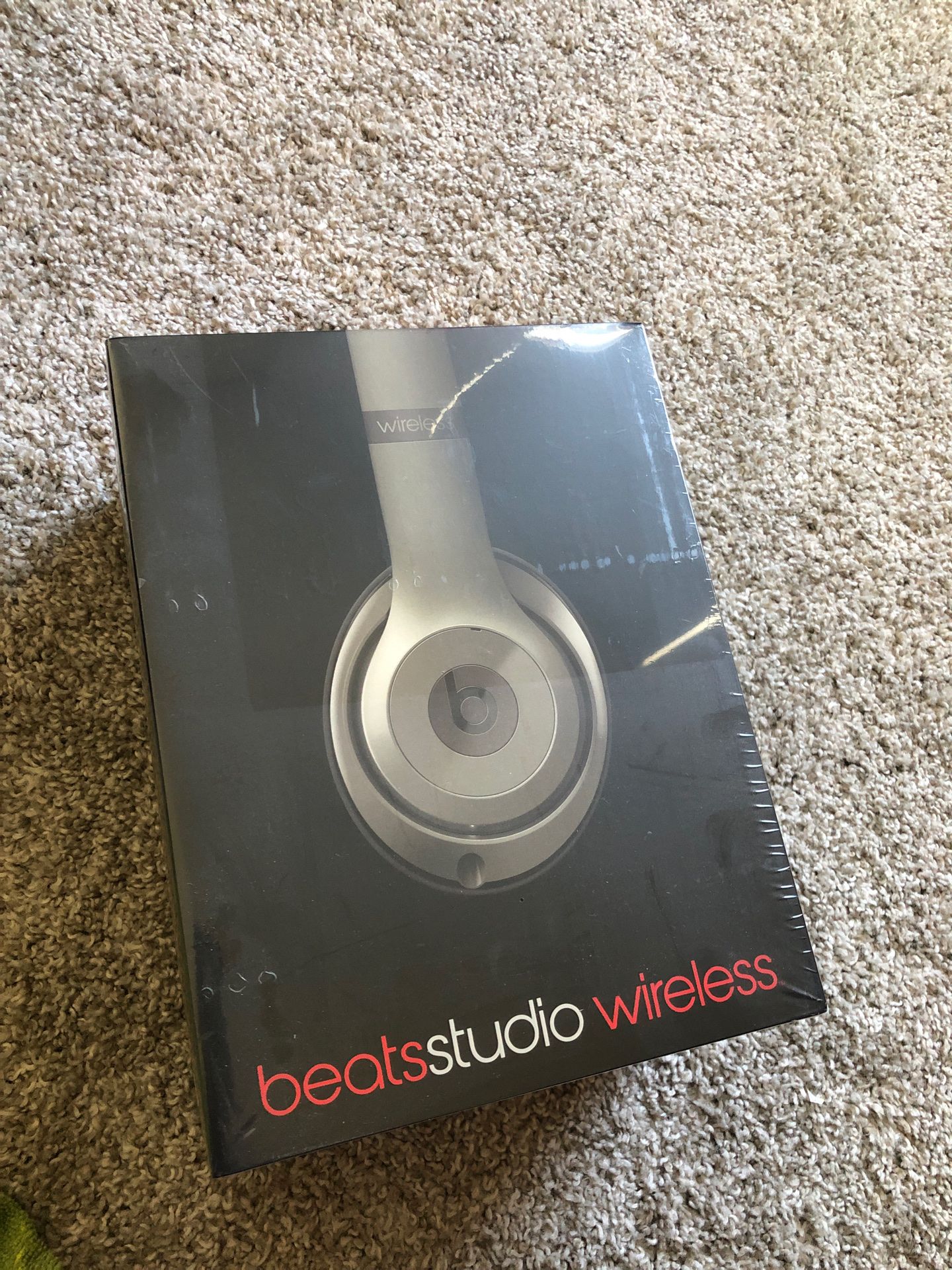 Beats Studio 2 Wireless Headphone - New Unopened