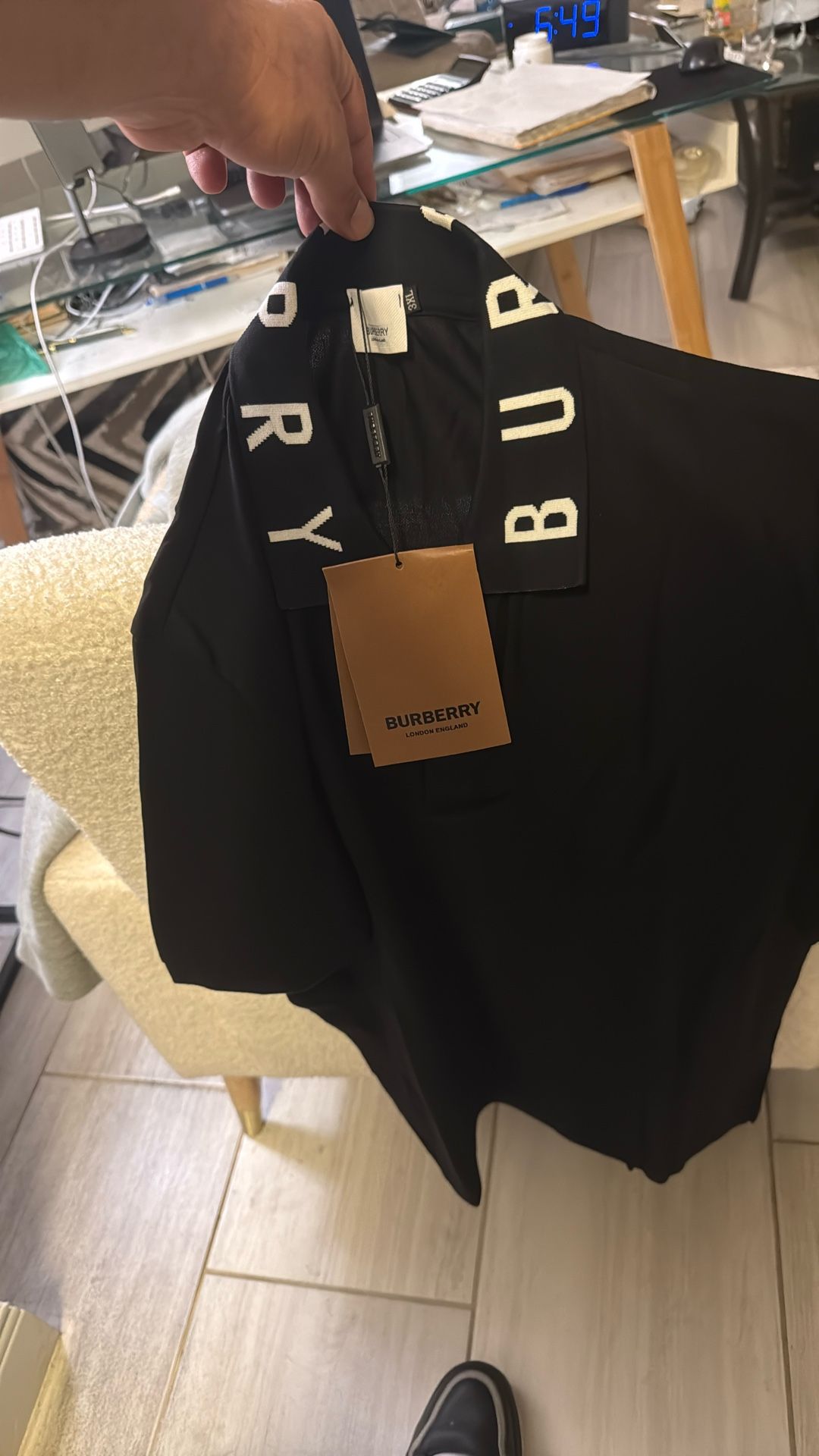 Burberry Polo black new