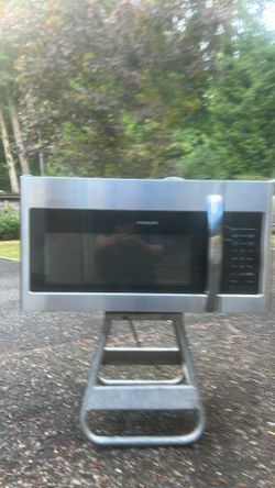 Frigidaire Microwave - free