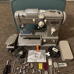 VINTAGE 1957 PFAFF 332 SEWING MACHINE w. Original Case, Manual & Accessories