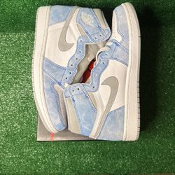Brand New Mens Jordan 1 High Hyper Royal Size 8.5